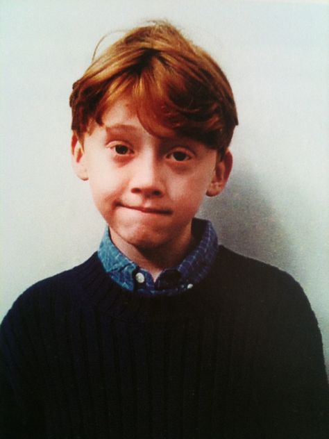 Young Rupert Grint. Glume Harry Potter, Hoodies Stickers, Ronald Weasley, Images Harry Potter, Rupert Grint, Harry James Potter, Harry Potter Film, Harry Potter Cast, After All This Time