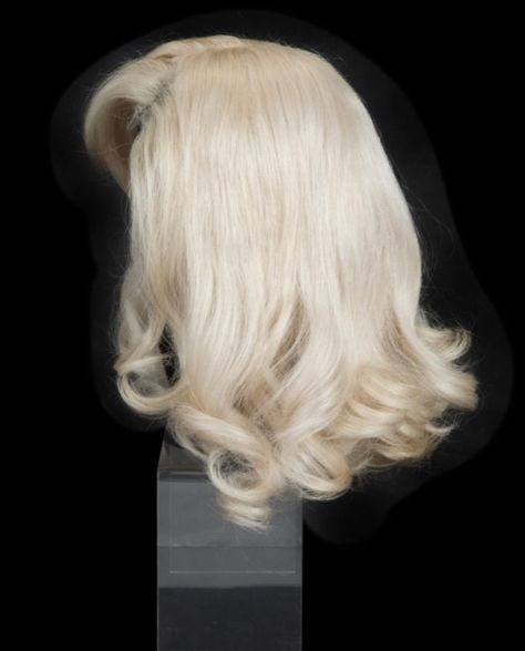 The Misfits, Medium Hair Cuts, Platinum Blonde, Marilyn Monroe, Online Auctions, Medium Length, Platinum, Custom Made, Wigs