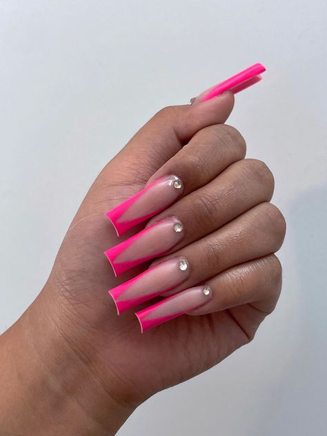 V Shaped French Tip Nails Pink, Long V French Tip Nails, Pink V Nails Coffin, Hot Pink V Tip Nails, Pink V Tip Nails, Baby Pink French Nails, V Cut Nails, Hot Pink Triangle French Tip Nails, V Cut French Tip Nails