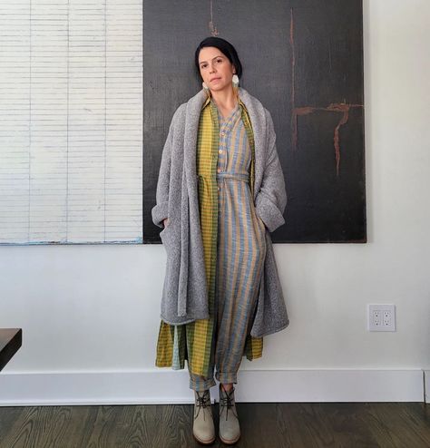 Dee Dee on Instagram: “Same dress as two days ago but worn as a duster.. I keep being drawn to gray (grey?) and yellow, an unusual combination but so soothing and…” Dee Dee, Second Day, Kimono Top, Yellow, Grey, On Instagram, Instagram