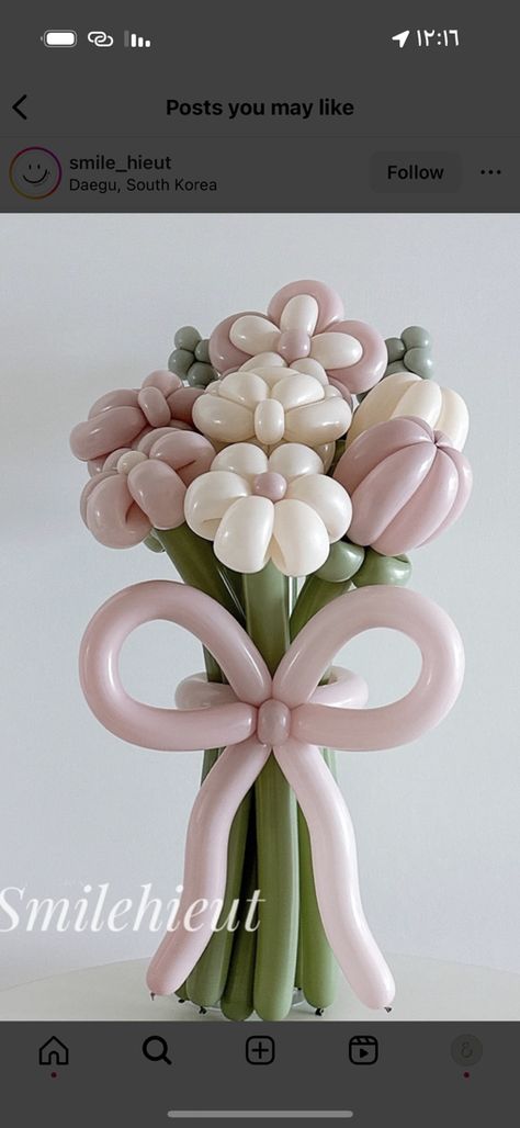 Korean Balloon Bouquet, Flower Bouquet Balloon, Balloon Bouquet Diy, Birthday Ideas For Her, Grad Party Decorations, Birthday Party Theme Decorations, Gift Bouquet, Balloon Flowers, Beautiful Bouquet Of Flowers