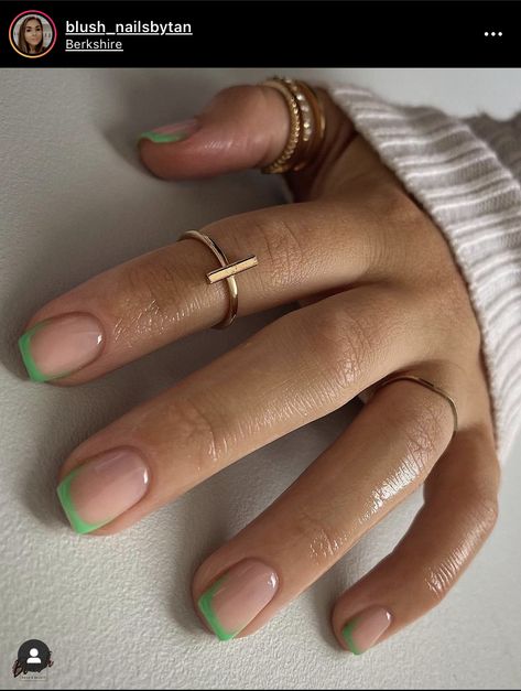 Green Tip Manicure, French Tip Nails Vacation, Simple Nail Designs Green, Vacation Nails Simple, Green Nails French Tip, Colored French Manicure, Green Nails French, Cute Pastel Nails, Nail Designs Green