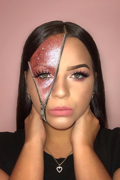 Show the World What Your Soul Is Really Made of With Glitter Zipper Makeup Fantasy Make-up, Halloweenský Makeup, Halloween Make-up Looks, Holloween Makeup, Zipper Makeup, Media Makeup, Cute Halloween Makeup, Halloween Makeup Diy, Cool Halloween Makeup