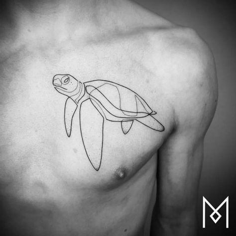 These Minimalist Tattoos are Made With a Single Line - Layerbag Minimalist Cat Tattoo, Tortoise Tattoo, Germany Tattoo, German Tattoo, Tattoo Homme, Mo Ganji, Turtle Tattoo Designs, Petit Tattoo, Single Line Tattoo