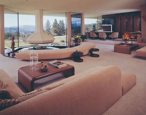 Arthur Elrod’s Palm Springs interiors - Curbed LA Palm Springs Living Room, Palm Springs Interior, Palm Springs Mid Century Modern, 60s Interior, Oasis Springs, 70s Interior Design, 80s Interior Design, Palm Springs Home, 80s Interior