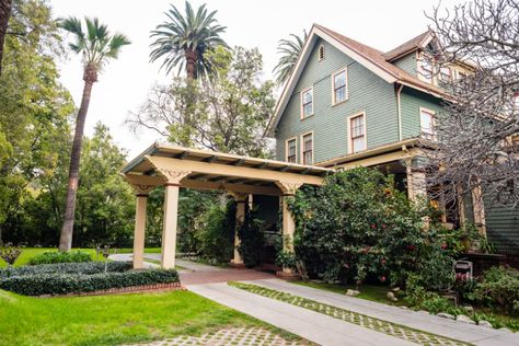 The Bissell House | South Pasadena, California Old Town Pasadena, Sitting Areas, Bicycle Travel, South Pasadena, Pull Out Sofa, Whirlpool Tub, Pasadena California, Victorian Home, Step Back