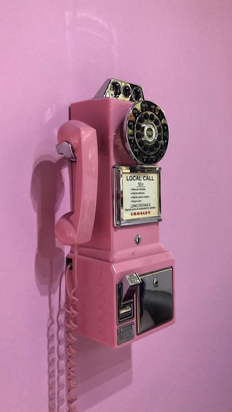 Diner Aesthetic, Barbie Gifts, Old Pink, 80s Aesthetic, Pastel Pink Aesthetic, Picture Collage Wall, Pink Vibes, Pink Wall, Photo Wall Collage