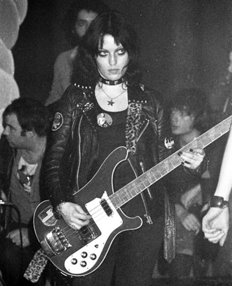 Gaye Advert, 80s Rock Aesthetic, Stile Punk Rock, Rock And Roll Girl, 70s Punk, 90s Punk, 80s Punk, Rock Aesthetic, Rockstar Aesthetic