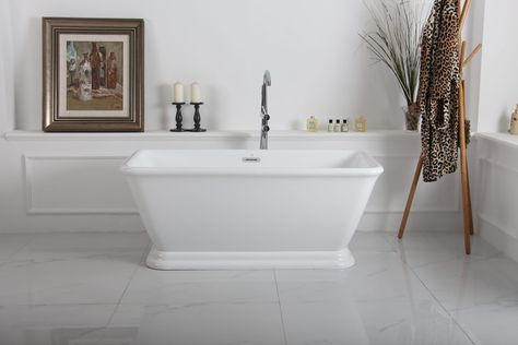 4 Signs It’s Time to Replace Your #Bathtub via #KingstonBrass - Our line of luxury tubs from Kingston Brass are significantly discounted, include free shipping, and are backed by our money back guarantee - come see for yourself! Luxury Tub, Pedestal Tub, Bathroom Remodels, Tub Doors, Acrylic Bathtub, Soaking Bathtubs, Small Pool, Clawfoot Tub, Kingston Brass