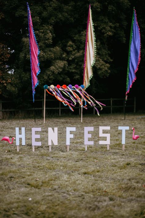 Backyard Festival Party, Music Festival Theme Party, Hen Festival Party Ideas, Festival Themed Hen Party, Diy Festival Ideas, Festival Hen Do, Home Festival Party Ideas, Festival Hen Party, Henfest Hen Party