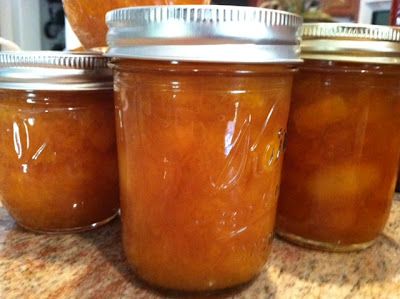 Fuzzy Navel Jam - Peaches, Oranges, and Peach Schnapps.  This website is awesome.. TONS of Canning Recipes.. Dehydrating Recipes and Tips on Canning! <3 Grapefruit Marmalade, Apple Pie Jam, Canning Granny, Fuzzy Navel, Marmalade Recipe, Jam Recipes Homemade, Canning Jam, Apple Jam, Orange Marmalade