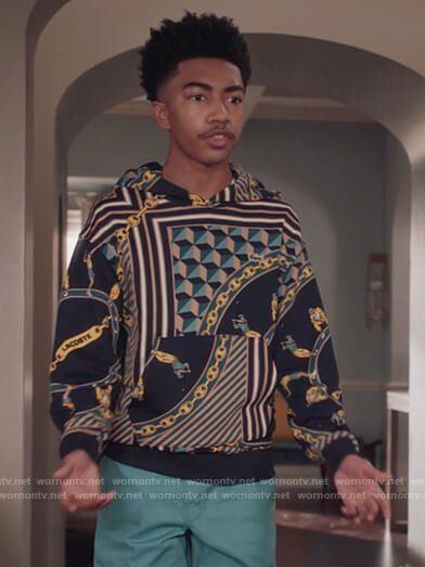 Jack’s chain print hoodie on Black-ish. Outfit Details: https://wornontv.net/220680/ #Blackish Miles Brown, Black Ish, Jack Johnson, Sports Prints, Detailed Sweater, Other Outfits, Jack Black, Black Boys, Latest Outfits