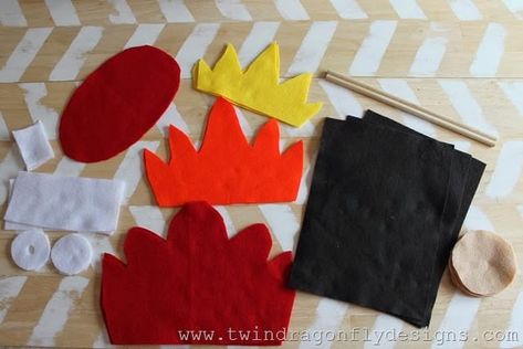 Campfire Diy, Campfire Safety, Felt Fire, Felt Campfire, Orange Sheets, Felt Food Diy, Sew Baby, Camp Fire