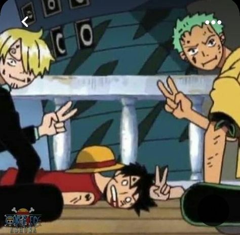 Low Quality One Piece, Funny One Piece, One Piece Aesthetic, Dekorasi Halloween, رورونوا زورو, Collage Mural, One Piece Photos, One Piece Meme, The One Piece Is Real