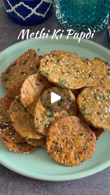 Preetha Athrey on Instagram: "Methi ki Papdi made with Whole Wheat Atta

This is an amazing snack, that can be had with Chai or made into a chaat or with aloo sabzi or achaar!! You can store this for 1 month also in an airtight container. 

There is no maida and this is made from whole wheat atta and is a great snack option ❤️ 

So do give this delicious and simple snack a try at home and follow my channel for more such easy-to-make delicious recipes and like, share and comment 😍

Ingredients:

* 1 1/2 cup whole wheat atta
* 1 cup methi
* 1 tsp ajwain
* 1/2 tsp hing
* 1 tsp haldi
* 1-2 tsp chilli pdr
* 1 large tsp dhania pdr
* Salt to taste
* 2 tsp chilli flakes
* 2-3 tsp hot oil
* Water to make the dough
* 2-3 tsp sesame seeds (white til)
* Oil for frying

Instructions:
1. Wash and chop Easy Chaat Recipes, Maida Recipes Snacks, Aloo Sabzi, Fire Recipes, Fire Food, Chaat Recipe, Tasty Vegetarian Recipes, Snack Options, Interesting Food