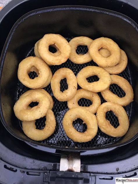 Air Fryer Frozen Calamari Rings. How to cook frozen calamari in the air fryer. Whether you call them calamari rings or squid rings, they are perfectly cooked in air fryer and oh so crispy. #airfryer #airfryerrecipes #airfryercalamari Calamari Rings Recipe, Air Fryer Onion Rings, Rings Video, Homemade Onion Rings, Bloomin Onion, Small Air Fryer, Air Fryer French Fries, Air Fryer Chicken Tenders, Homemade French Fries