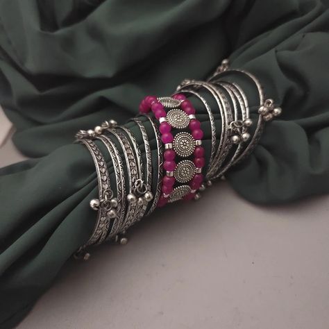 Discover Glamaya's Rani Oxidised Bangles Combo Set - 17 Pc Collection at just ₹899.00! 🛍️ We have amazing offers going on 1. Buy any 2 products below ₹1000 and get 1 absolutely FREE 🤩 2. Buy 3 items in ₹999 3. Up to 85% + Extra 15% Off Storewide by using code "SUMMERSALE15" 🎉 ✅Latest & Trending Designs ✅100k+ Happy Customers ✅ Free shipping across India. ✅ COD Available | Easy Returns Limited Stock Available! Shop Now on glamaya.com ⏰ #glamaya #freeshipping #necklaces #jewelry #earrings ... Oxidised Bangles, Boho Bangle Bracelets, Womens Silver Jewelry, Boho Bangle, Jewelry Set Design, Silver Jewelry Earrings, Bangles Style, Oxidised Jewellery, Necklaces Jewelry