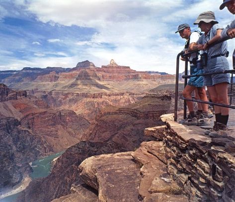 Hike the Bright Angel Trail to Plateau Point in Grand Canyon - My Grand Canyon Park Relaxing Landscapes, Grand Canyon Tours, Arizona Travel Guide, Grand Canyon Hiking, Grand Canyon Village, Bright Angel Trail, Grand Canyon South Rim, Indian Garden, Arizona Hiking