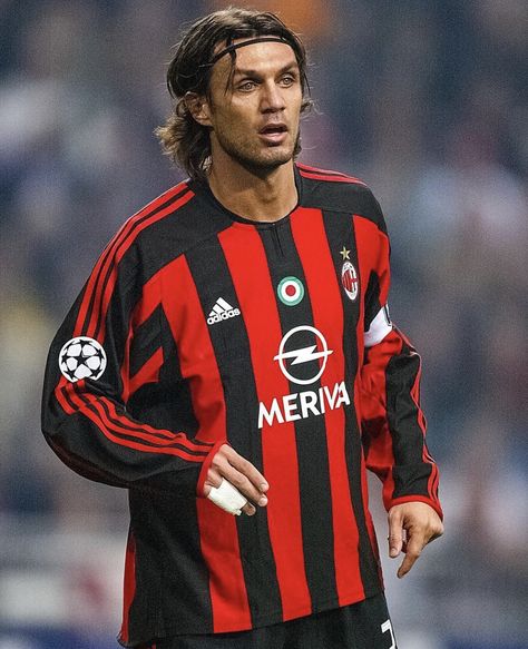 Andriy Shevchenko, Ricardo Kaka, Milan Wallpaper, Paolo Maldini, Football Players Photos, A.c. Milan, Football Icon, Soccer Life, Soccer Gear