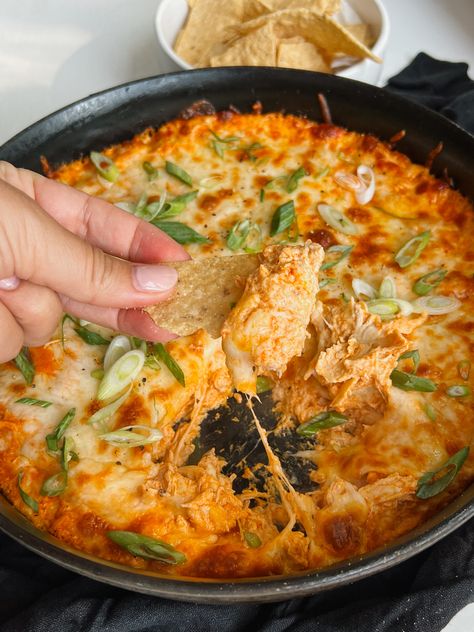 Healthier Buffalo Chicken Dip - Brocc Your Body Dip With Greek Yogurt, Bbq Chicken Dip, Healthy Buffalo Chicken Dip, Dip Recipes Hot, Buffalo Chicken Dip Crock Pot, Crockpot Buffalo Chicken, Chicken Dip Recipe, Buffalo Chicken Dip Recipe, Recipetin Eats