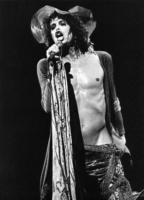 20 Photographs of Steven Tyler of Aerosmith on the Stage From the 1970s and 1980s20 Photographs of Steven Tyler of Aerosmith on the Stage From the 1970s and 1980s Brad Whitford, Tyler Aerosmith, Steven Tyler Aerosmith, Huge Hair, People Pictures, Marianne Faithfull, Joe Perry, The Jam Band, Vanessa Paradis