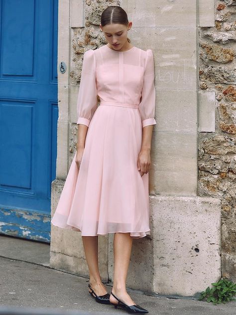 Designer fashion, Seoul-fully created | W Concept Royal Ladies Fashion, Kate Middleton Pink Dress, Pink Feminine Outfits, Light Pink Dress Outfit, Pink Modest Dress, Nutcracker Dresses, Nutcracker Outfit, Flare Long Dress, Classic Fashion Pieces