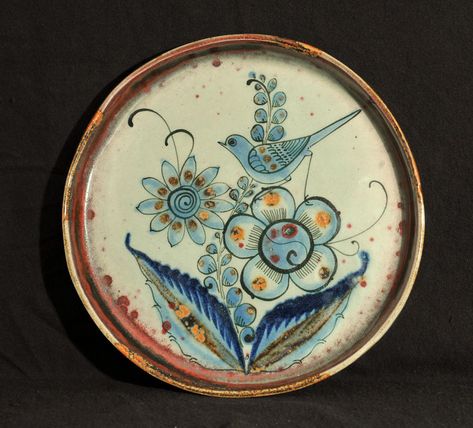 Mexican Pottery Plate Tonala Jalisco Mexican Ceramics, Pottery Plate, Mexican Pottery, Ceramic Birds, Pottery Plates, Ceramic Vessel, Ceramic Plate, Vintage Pottery, Crafty Stuff