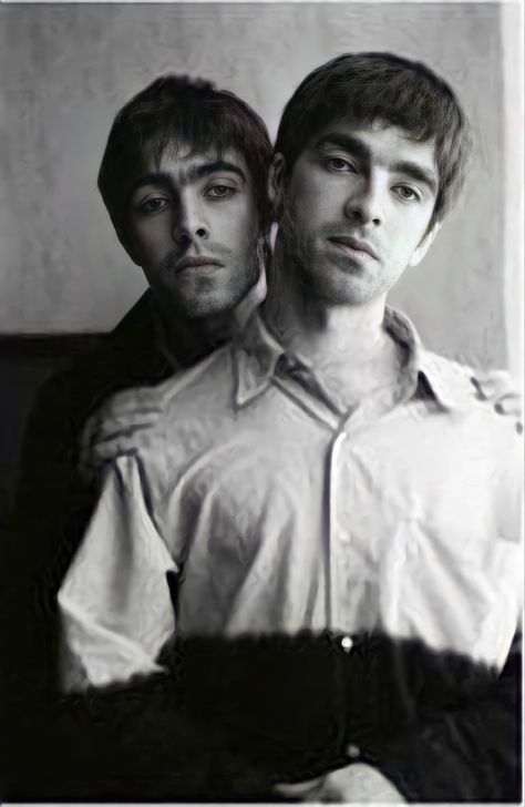 Liam And Noel Gallagher Kissing, Damon Albarn And Graham Coxon Kiss, Shein Blanket, Liam And Noel Gallagher, Wonderwall Oasis, Oasis Album, 00s Music, Liam Gallagher Oasis, Graham Coxon