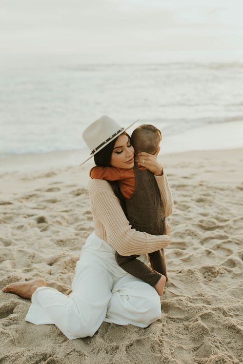 Mommy And Daughter Beach Photo Shoot, Mama And Me Photoshoot Beach, Mom And Son Sunset Photoshoot, Beach Family Photos Single Mom, Family Beach Pictures Winter, Mother And Son Beach Photo Ideas, Mommy And Son Beach Photo Shoot, Family Photos By Water, Mom And Son Beach Photo Ideas