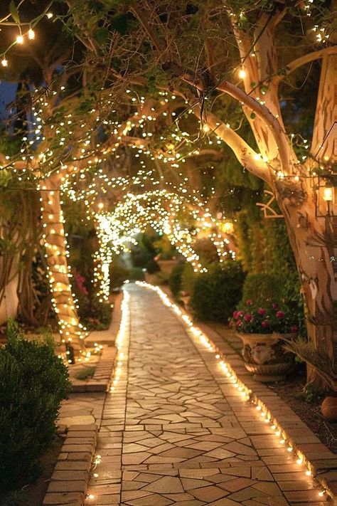 Another outdoor lighting idea might be stunning for any outdoor wedding. Our editors highly suggest this one for creating ambiance. Keep that to your outdoor décor ideas. Budget Friendly Lighting, Rustic Outdoor Lighting, Balcony Style, Open Air Wedding, Path Lighting, String Lighting, Patio String Lights, Backyard Garden Landscape, Dream Wedding Decorations