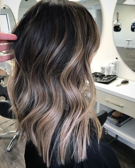 Styles For Short Hair Curly, Curly Straight Hair, Curly Hair Straight, Short Hair Curly, Balayage Ideas, Ashy Blonde, Bronde Balayage, Warm Blonde, Blonde Tones