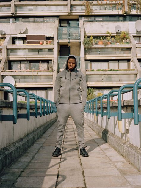 Vicky Grout: The 21-year-old photographer capturing grime’s second-wave – British Journal of Photography Vicky Grout, First Instagram Post, British Journal Of Photography, 120 Film, Photography Exhibition, London Museums, Brutalist Architecture, On The Corner, North London