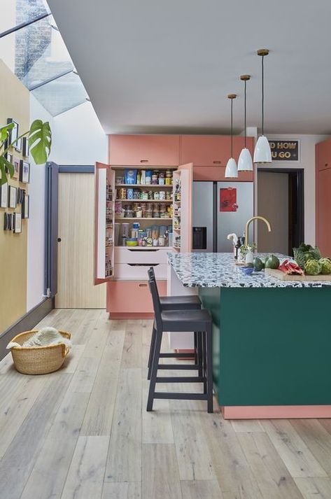 Colourful Kitchen Cupboards, Pluck Kitchen, Interior Design Styles Quiz, Colourful Kitchen, Open Plan Kitchen Diner, Interior Design Per La Casa, Eclectic Kitchen, Kitchen Transformation, Casa Container