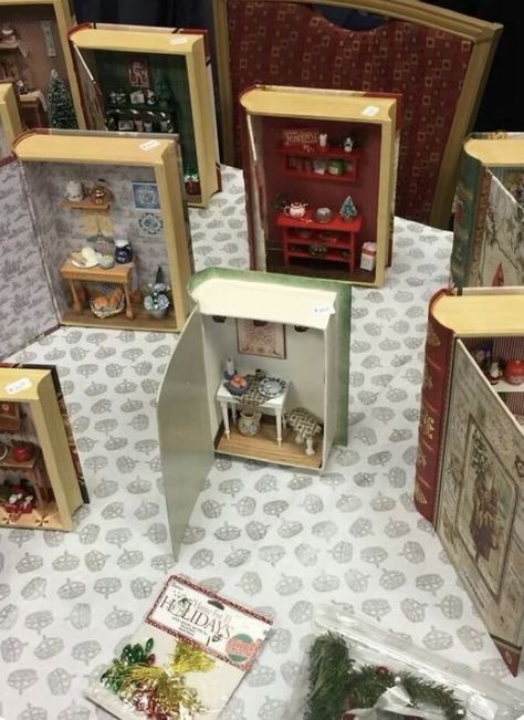 Book Dioramas, Shadow Box Kunst, Room Box Miniatures, Matchbox Crafts, Book Pendant, Doll House Crafts, Matchbox Art, Shadow Box Art, Room Boxes