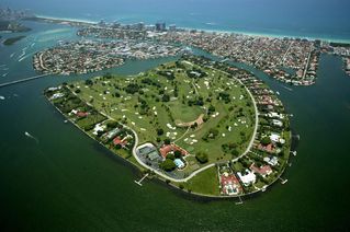 Inside Indian Creek Island, Miami's Billionaire Bunker Indian Creek Miami, Billionaire Homes, Indian Creek, Dream Place, Waterfront Property, Mansions Luxury, Coral Gables, Aerial Photo, Private Island