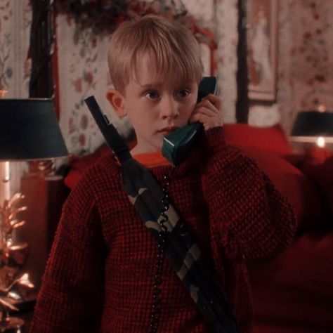 Kevin Home Alone, Home Alone 3, Home Alone 1, Home Alone 1990, Home Alone Movie, Kevin Mccallister, Home Alone Christmas, Macaulay Culkin, Cute Christmas Wallpaper