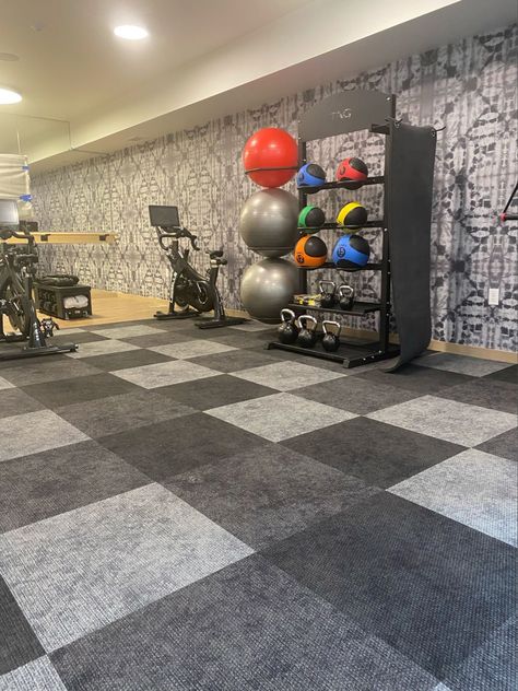 Modern Gym, Modular Tile, Felt Cushion, Waterproof Floor, Floor Ideas, Engineered Flooring, Carpet Tile, Lagos Nigeria, Floor Workouts