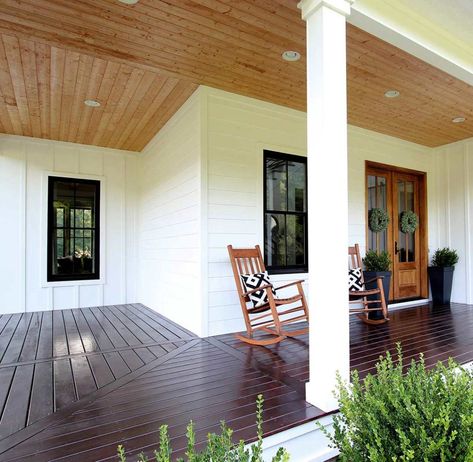 5 Elements of an Inviting Front Porch - Plank and Pillow Unique Ceiling Design, Plank And Pillow, Groove Ceiling, Dream Porch, Ceiling Design Ideas, Tongue And Groove Ceiling, Ceiling Materials, Porch Ceiling, Wood Exterior Door