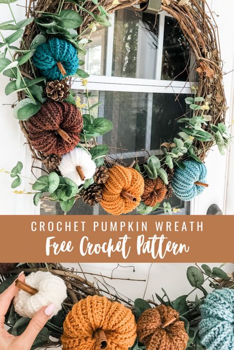 Autumn Decor Front Door, Crochet Autumn Wreath Free Pattern, Fall Wreaths For Front Door Crochet, October Wreath Ideas Diy, Crochet Halloween Wreath Free Pattern, Autumn Crochet Wreath, Crochet Christmas Reef, Crochet Fall Wreath Free Pattern, Quick Fall Crochet Patterns Free