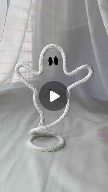 Lesley Ramirez | Knitted Wire Names on Instagram: "Floating Ghost Tutorial! ⬇️

Comment “SPOOKY” if you want to learn how to bend your own knitted wire ghost! 👻

Get a link to a PDF download. Here’s what’s included inside:
- printable temple 
- My favorite yarn/tools list
- Step-by-step Floating Ghost video tutorial
- Basics to know video tutorial 

Craft this fun little ghost and get into the spooky spirit with family and friends! 👻" Knitted Wire Names, Ghost Video, Wire Ghosts, Floating Ghost, Ghost Tutorial, Floating Ghosts, Wire Name, Yarn Tools, Ghost Videos