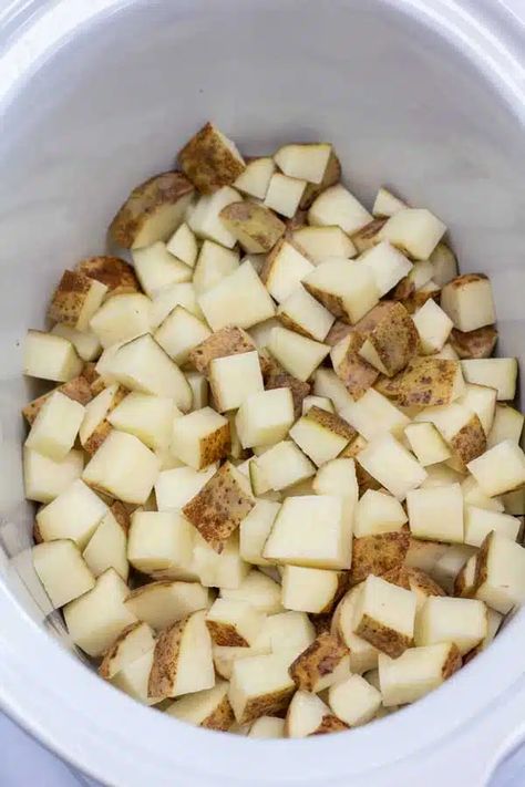 Crockpot Russet Potato Recipes, Potato Side Dishes Crockpot Easy Recipes, Potatoes In Slow Cooker Crockpot Recipes, Diced Potatoes In Crock Pot, Diced Potatoes Crockpot, Easy Crock Pot Potatoes, Crockpot Russet Potatoes, Bake Potatoes In Crock Pot, Russet Potato Crockpot Recipes