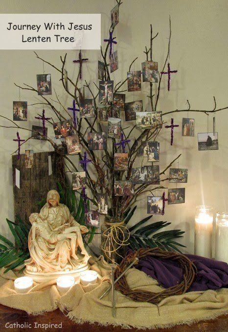 You'll find over 65 different Lenten Arts and Crafts ideas here, with pictures of the projects and the site names to the tutorials. You'll find this article useful if you teach a Sunday school class. Journey With Jesus, Jesus Tree, Lenten Activities, Catholic Lent, Lent Prayers, Prayer Stations, Lenten Season, Catholic Decor, Catholic Crafts