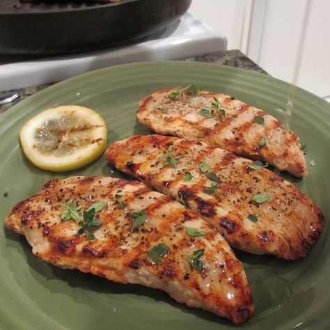 Grilled turkey cutlets.Marinated turkey breasts grilled over gas grill.Very easy and delicious! Turkey Cutlets Recipe, Turkey Breast Cutlets, Turkey Cutlet Recipes, Marinated Turkey Breast, Cutlet Recipes, Turkey Roll, Marinated Turkey, Turkey Chops, Turkey Cutlets