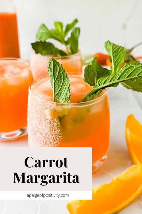 If you’re looking for a fresh and unique new cocktail, this Carrot Margarita is absolutely for you. Sweet carrot juice pairs so well with crisp tequila mixed with orange flavors creates the most refreshing marg. Carrot Juice Cocktail, Carrot Margarita, Thanksgiving Cocktail Recipes, Traditional Turkey, Mommy Juice, Flora Farms, Sweet Carrot, Seasonal Cocktail, Spicy Margarita