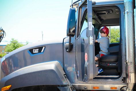 Touch A Truck Ideas, Touch A Truck Event, Touch A Truck Event Ideas, Fun For Kids, A Truck, Event Organization, Best Part Of Me, School Ideas, Cool Kids