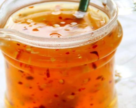 Sweet Thai Chili Sauce Thai Chili Sauce Recipe, Thai Sweet Chili Sauce Recipe, Sweet Thai Chili Sauce, Sweet Thai Chili, Sweet Chili Sauce Recipe, Chili Sauce Recipe, Thai Chili Sauce, Red Chili Sauce, Vegan Casserole