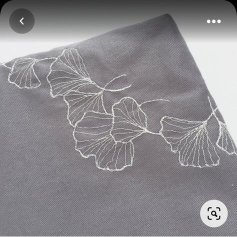 Leaf Embroidery Design, Leaves Embroidery, Small Ideas, New Embroidery Designs, Embroidery Leaf, Gingko Leaves, Embroidery Flowers Pattern, Japanese Embroidery, Hand Embroidery Stitches