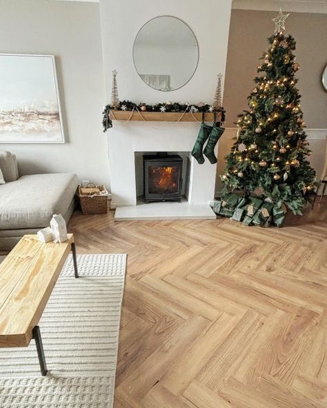 Direct Wood Flooring, Oak Laminate Flooring, Herringbone Wood Floor, Laminate Colours, Oak Laminate, Herringbone Floor, Wood Shades, Laminate Flooring, Brown Wood