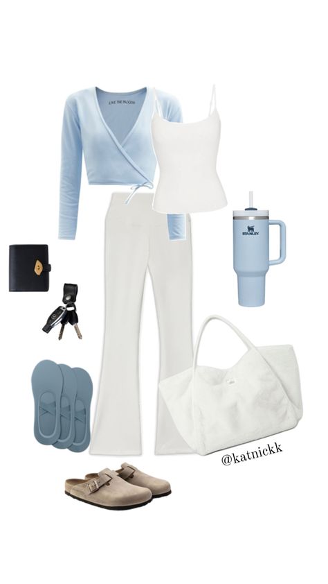 Blue Pilates Princess, Princess Aesthetic Blue, Princess Aesthetic Outfits, Workout Outfits Aesthetic, Pilates Princess Aesthetic, Aesthetic Workout, Pilates Outfit, Working Out Outfits, Pilates Princess