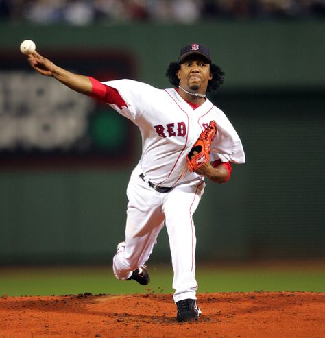 Pedro Pedro Martinez, Mlb The Show, Red Sox Nation, England Sports, Baseball Pitcher, Red Socks Fan, Red Sox Baseball, Boston Strong, Baseball Photos